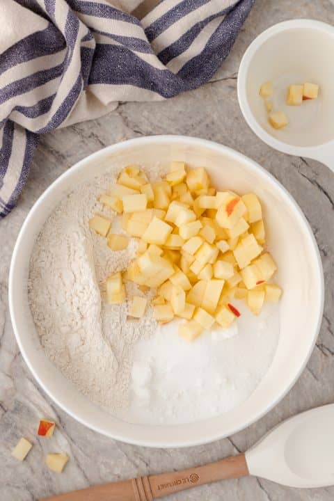 Classic Apple Cake Recipe
