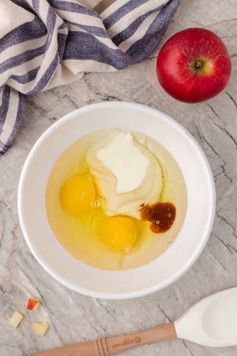 Classic Apple Cake Recipe